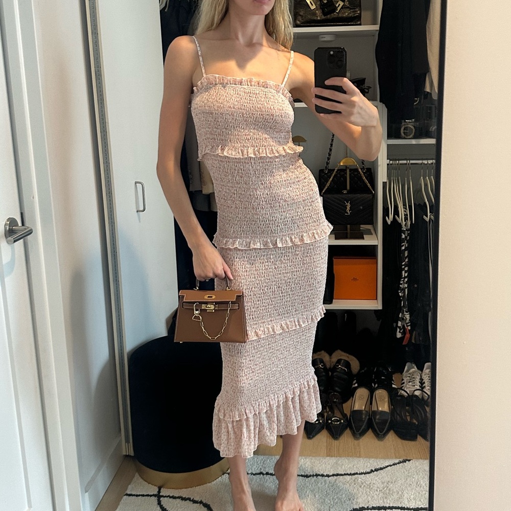 “Mable” pink floral ruffle bodycon dress (size S)